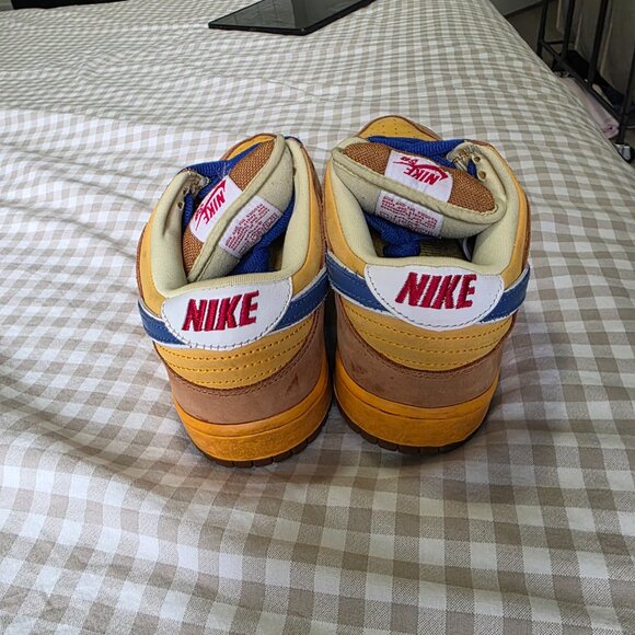 Nike SB Dunk Low Newcastle Brown Ale - Picture 4 of 8